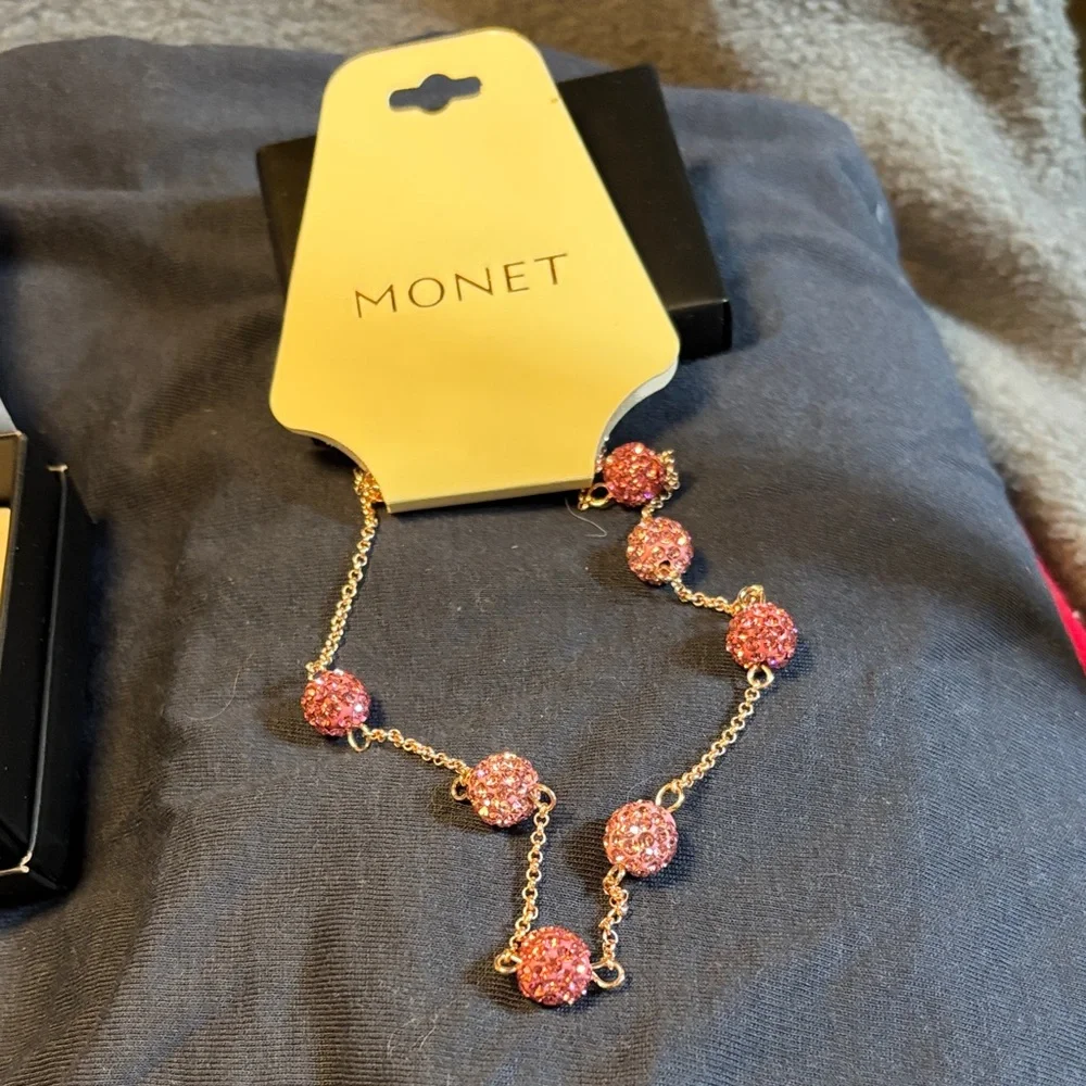 Monet necklace, 6 pairs of Avon earrings, and Avon pendant necklace. - Picture 2 of 10